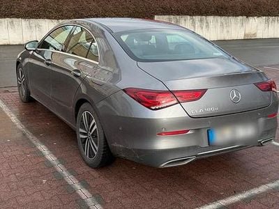 Gebraucht Mercedes CLA180 116 PS (85 kW) 2022 Grau Limousine