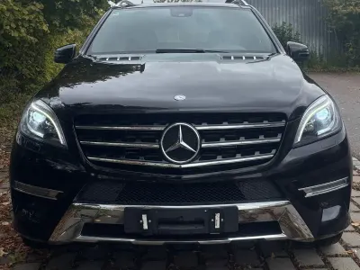Gebraucht Mercedes ML250 AMG 204 PS (150 kW) 2016 Schwarz SUV