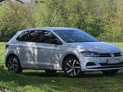 Gebraucht VW Polo Beats 75 PS (55 kW) 2018 Grau Kleinwagen