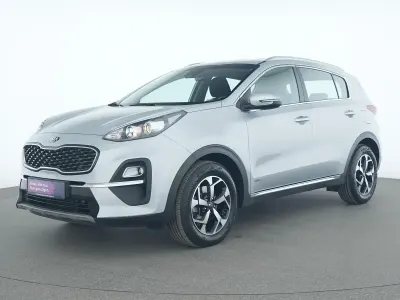 Gebraucht Kia Sportage Vision 136 PS (100 kW) 2021 Sparklingsilber SUV