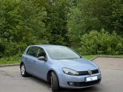 Gebraucht VW Golf VI Trendline 105 PS (77 kW) 2010 Blau Kleinwagen
