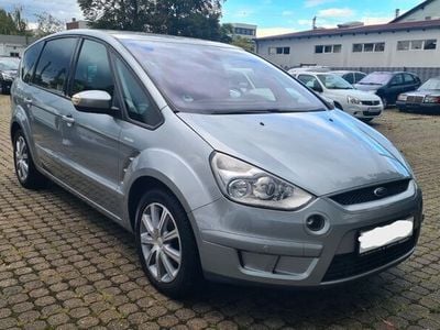 Cosmicsilber metallic Gebraucht 2006 Ford S-MAX Titanium Van / Kleinbus | 4.350 € (Fairer Preis)