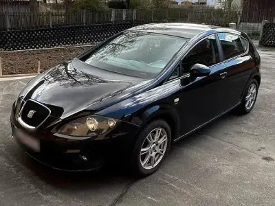 Gebraucht Seat Leon 128 PS (94 kW) 2010 Schwarz Kleinwagen