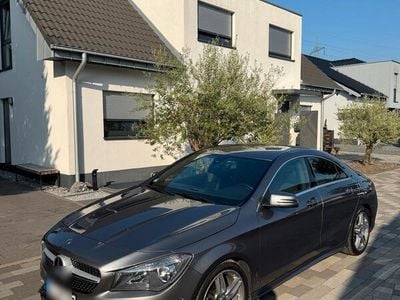 Mercedes CLA200