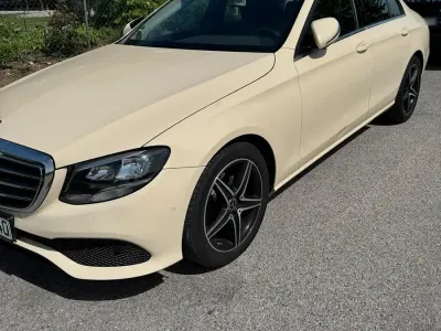 Gebraucht Mercedes E200 150 PS (110 kW) 2019 Andere farben Limousine