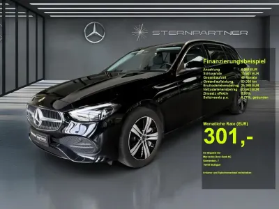 Gebraucht Mercedes C300e Avantgarde 313 PS (230 kW) 2023 Schwarz Limousine