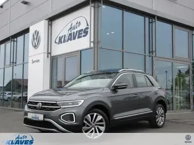 Gebraucht VW T-Roc Beats 150 PS (110 kW) 2022 Grau SUV