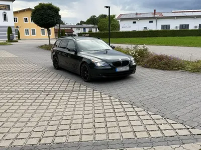 Gebraucht BMW 525 Lifestyle 218 PS (160 kW) 2009 Grün Kombi