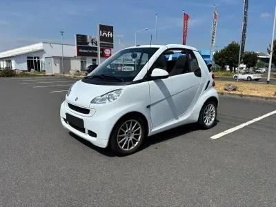 Gebraucht Smart ForTwo Cabrio 71 PS (52 kW) 2011 Weiß Cabrio