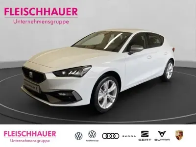 Usata Seat Leon FR 150 CV (110 kW) 2024 Andere farbe Utilitaria