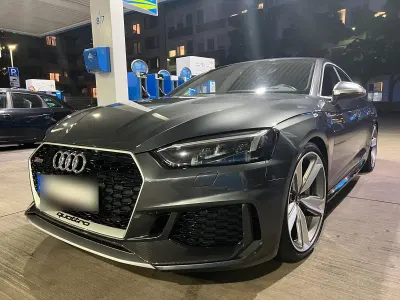 Gebraucht Audi RS5 Sportback Ambiente 450 PS (330 kW) 2019 Andere farben Kombi