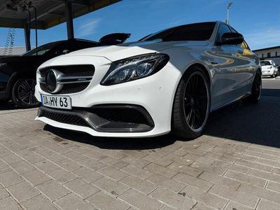Mercedes C63 AMG