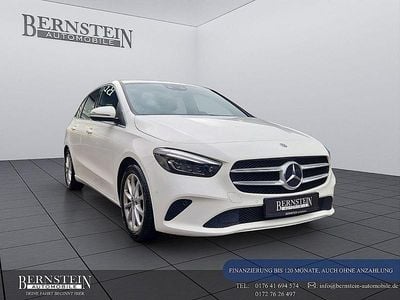 Gebraucht Mercedes B220 190 PS (139 kW) 2019 Weiß Van / Kleinbus