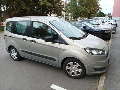 Ford Courier