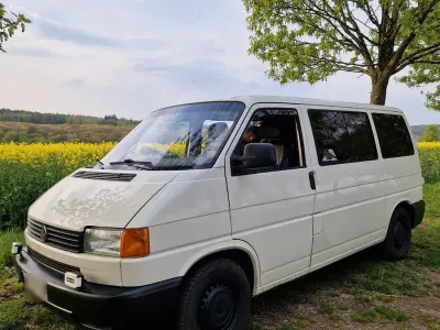 Gebraucht VW Caravelle 68 PS (50 kW) 2002 Weiß Van