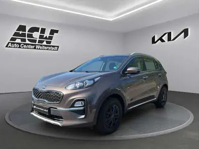 Gebraucht Kia Sportage Vision 136 PS (100 kW) 2021 Braun SUV