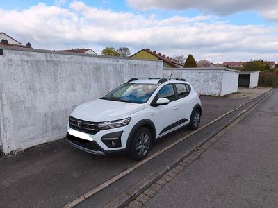 Second-hand Dacia Sandero Comfort 91 CP (66 kW) 2021 Alb Berlinǎ