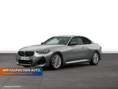 Gebraucht BMW M240 M Sport 387 PS (284 kW) 2025 Frozen pure grey metallic Coupé