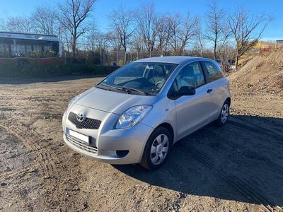 Silber Gebraucht 2006 Toyota Yaris Kleinwagen | 5.290 € (Teuer)