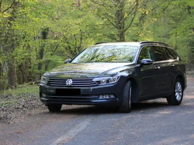 Gebraucht VW Passat Comfortline 150 PS (110 kW) 2017 Grau Kombi
