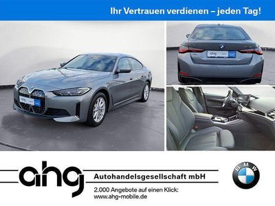 Grau Gebraucht 2023 BMW i4 Sport Line Limousine | 44.430 € (Fairer Preis)