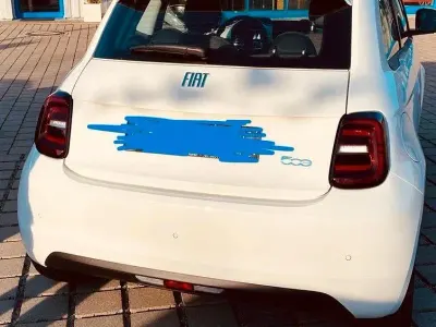 Second-hand Fiat 500e Icon 86 kW (118 CP) 2022 Alb Cabrio