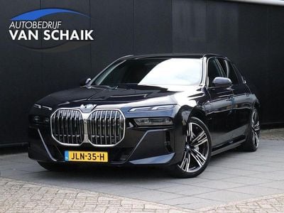 Second-hand BMW 750e M Sport 489 CP (359 kW) 2024 Negru Berlinǎ