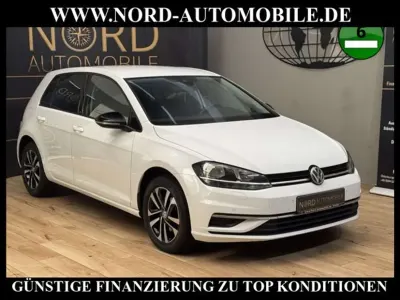 Gebraucht VW Golf VII IQ Drive 150 PS (110 kW) 2019 Pure white Limousine