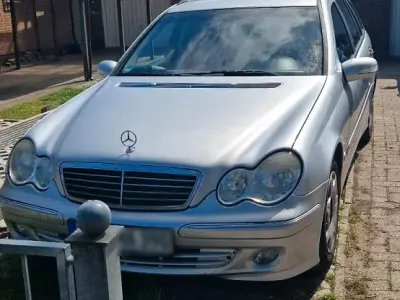 Brugt Mercedes 220 170 HK (125 kW) 2004 Sølv Stationcar