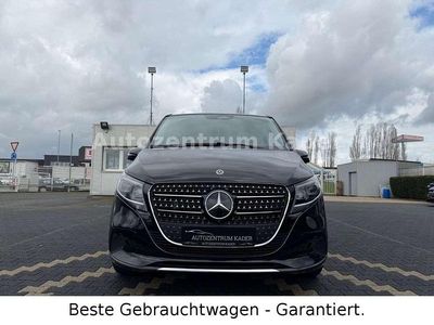 Gebraucht Mercedes V300 Avantgarde 237 PS (174 kW) 2025 Obsidianschwarz Van / Kleinbus