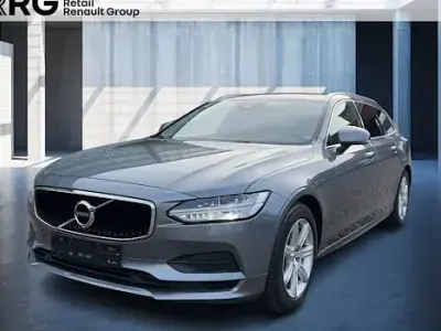 Begagnad Volvo V90 Momentum 190 HK (139 kW) 2018 Grå Kombi