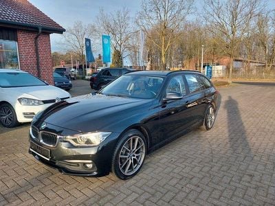 Schwarz Gebraucht 2016 BMW 318 Advantage Kombi | 13.990 € (Teuer)