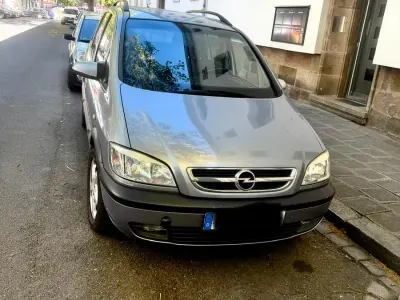 Brugt Opel Zafira 125 HK (91 kW) 2004 Grå MPV