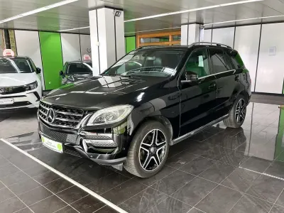 Gebraucht Mercedes ML350 258 PS (189 kW) 2013 Schwarz SUV