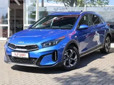 Neu Kia XCeed 150 PS (110 kW) 2026 Blueflamemet. SUV