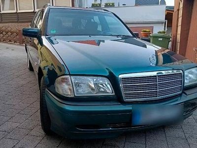 Second-hand Mercedes C200 136 CP (100 kW) 1997 Verde Break