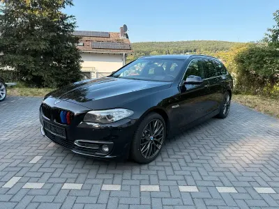 Gebraucht BMW 520 Luxury Line 184 PS (135 kW) 2013 Schwarz Kombi