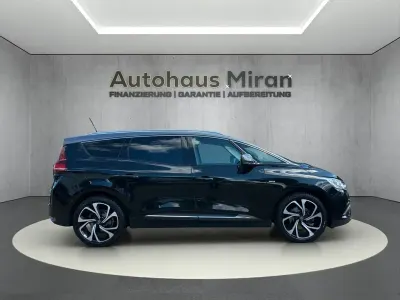 Gebraucht Renault Grand Scénic IV Bose Edition 160 PS (117 kW) 2018 Schwarz Van / Kleinbus