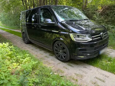 Gebraucht VW Multivan Highline 204 PS (150 kW) 2016 Schwarz Van / Kleinbus