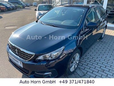 Gebraucht Peugeot 308 SW Allure 131 PS (96 kW) 2019 Blau Kombi