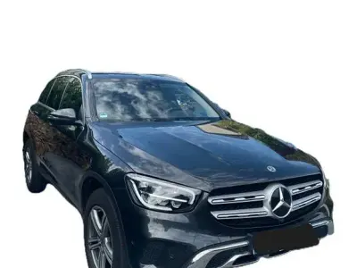 Gebraucht Mercedes GLC220 AMG 194 PS (142 kW) 2021 Grau SUV