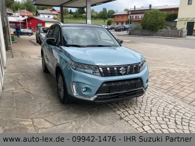 Gebraucht Suzuki Vitara Comfort 129 PS (94 kW) 2021 Blau SUV