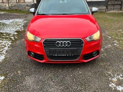 Gebraucht Audi A1 Attraction 122 PS (89 kW) 2012 Rot Kleinwagen