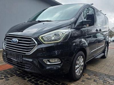 Usata Ford Tourneo 170 CV (125 kW) 2018 Nero Monovolume