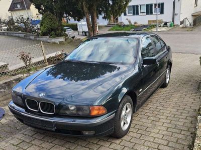 gebraucht BMW 520 520 i