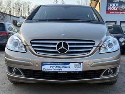 Gebraucht Mercedes B200 136 PS (100 kW) 2006 Gold Van / Kleinbus