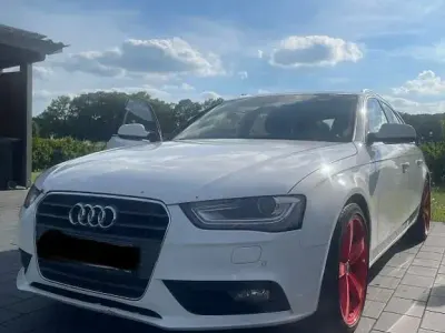Gebraucht Audi A4 Ambiente 163 PS (119 kW) 2013 Weiß Kombi