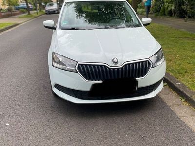 gebraucht Skoda Fabia Active