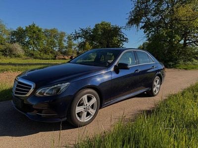 Usata Mercedes E350 258 CV (189 kW) 2016 Blu Berlina