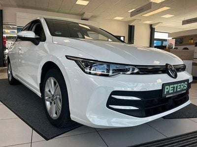 Gebraucht VW Golf VIII Life 116 PS (85 kW) 2024 Weiß Limousine